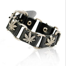 Load image into Gallery viewer, Skull Bracelet